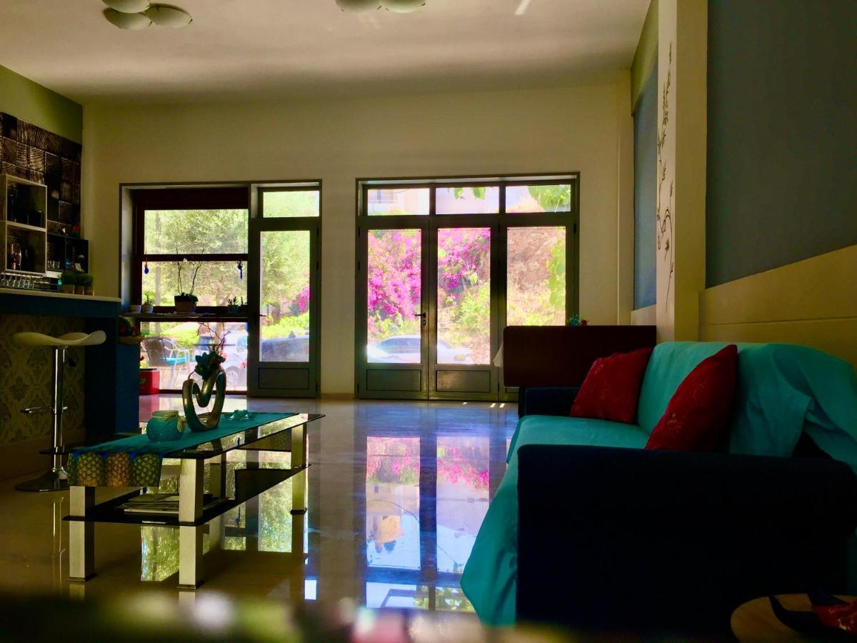 Rethymno Blue Apartments エクステリア 写真