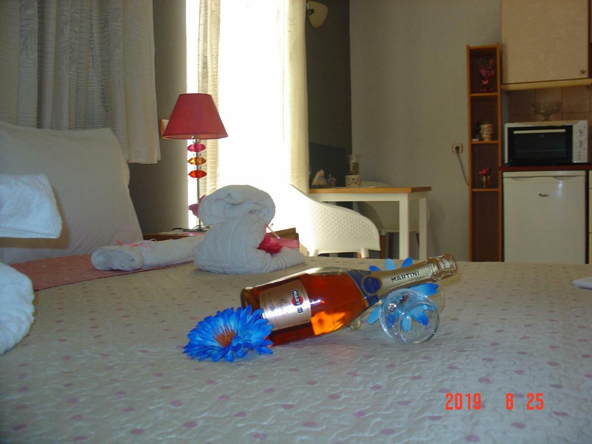 Rethymno Blue Apartments エクステリア 写真